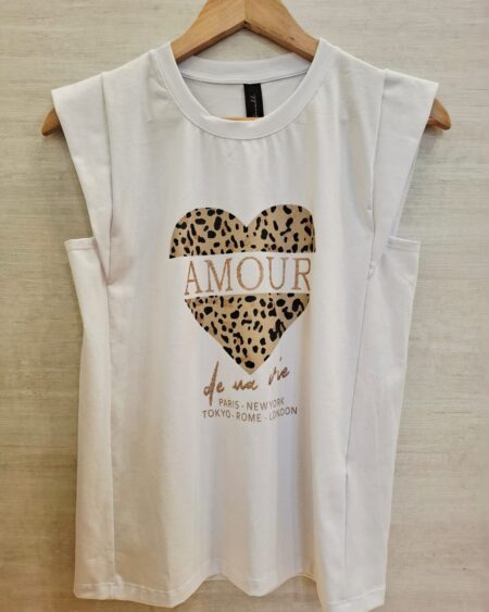 Remera manga japonesa con lycra amour