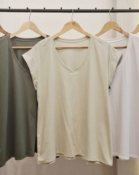 Musculosa especial V liso