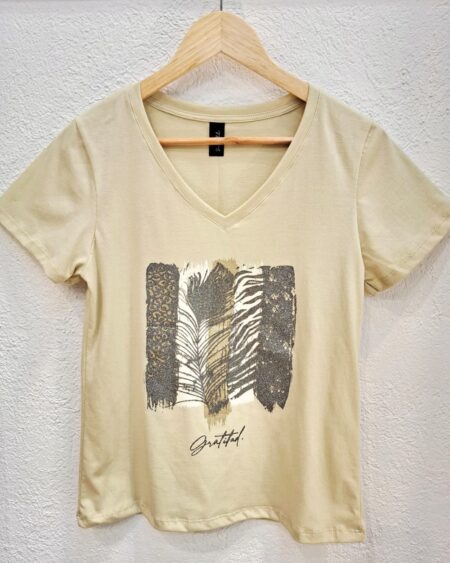 Remera V gratitud