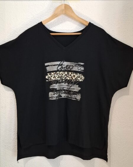 Remeron V love animal print