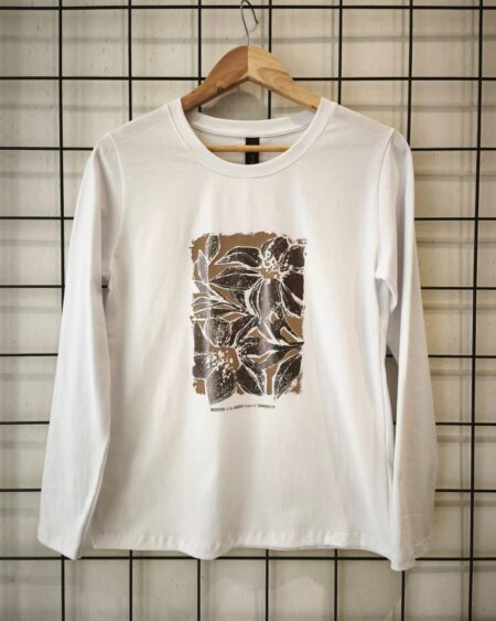 Remera clásica m/ larga Flor garden