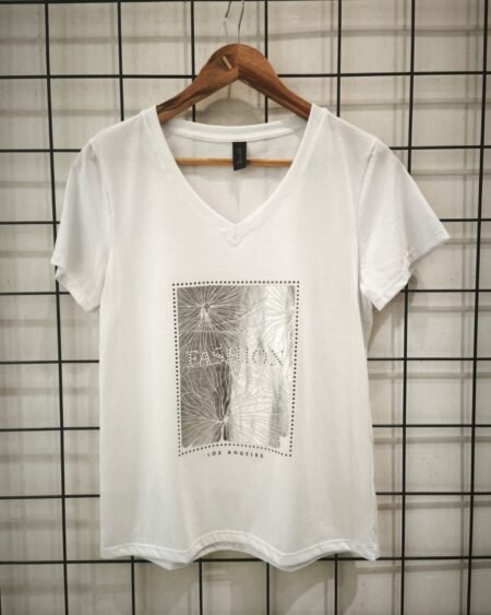 Remera clásica V Fashion Los Angeles