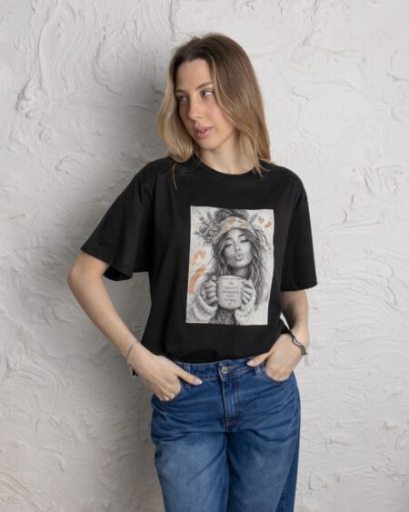 Remera boxy Chica Coffee