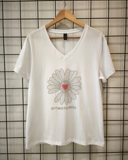 Remera clásica V Flor Optimistic Mood