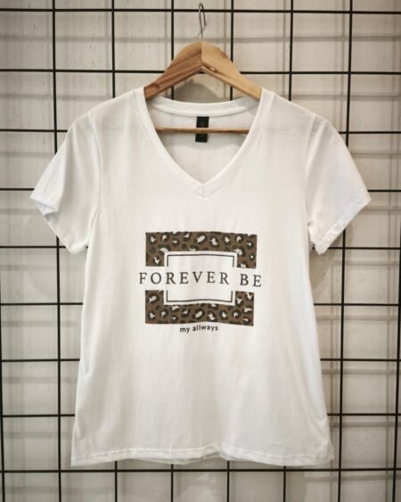 Remera clásica V Forever Be