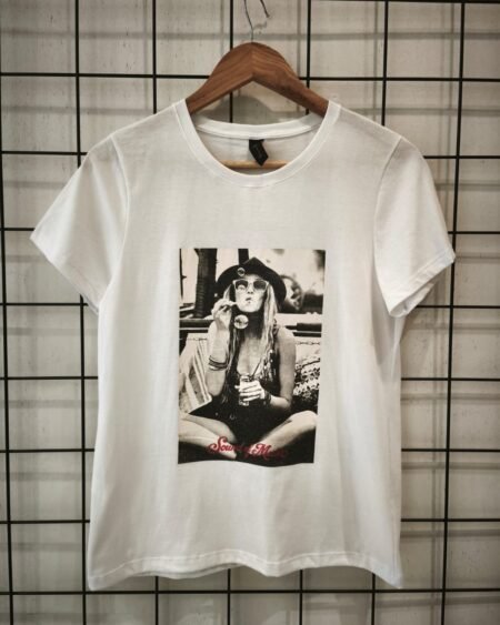 Remera clásica Chica Sound Of Music